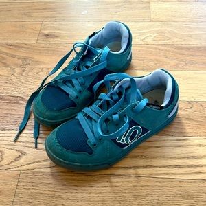 FIVE TEN FREERIDER MOUNTAIN BIKE SHOES women’s size 8